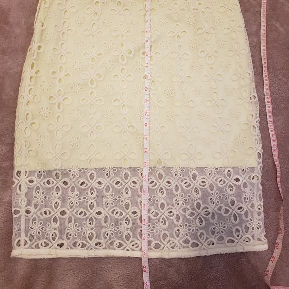 H&M Lace Skirt - Picture 5 of 8